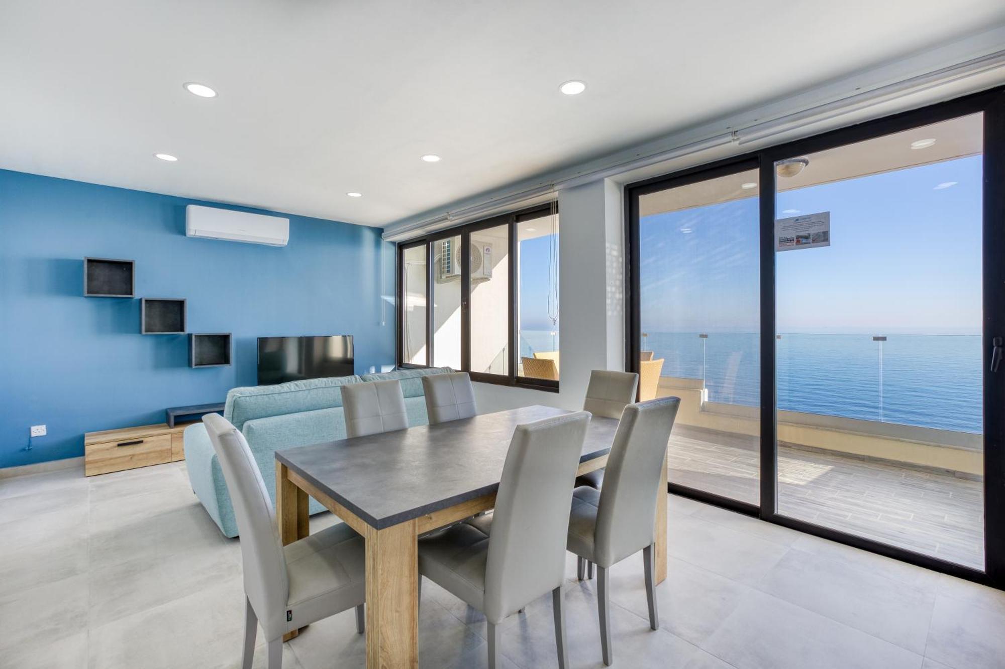 Seafront Sliema Apartment With Balcony & Sea Views By Jl Exterior photo