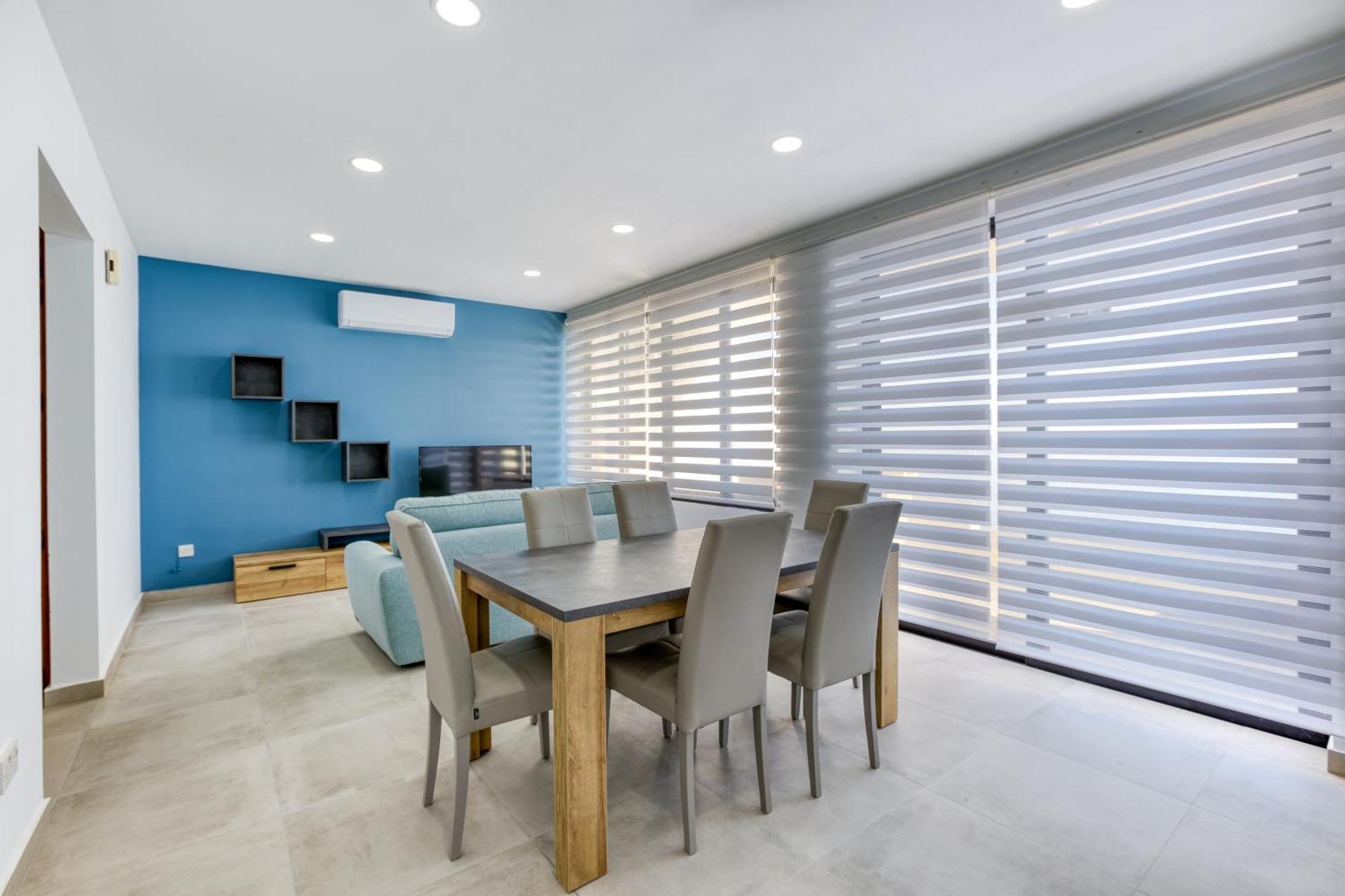 Seafront Sliema Apartment With Balcony & Sea Views By Jl Exterior photo