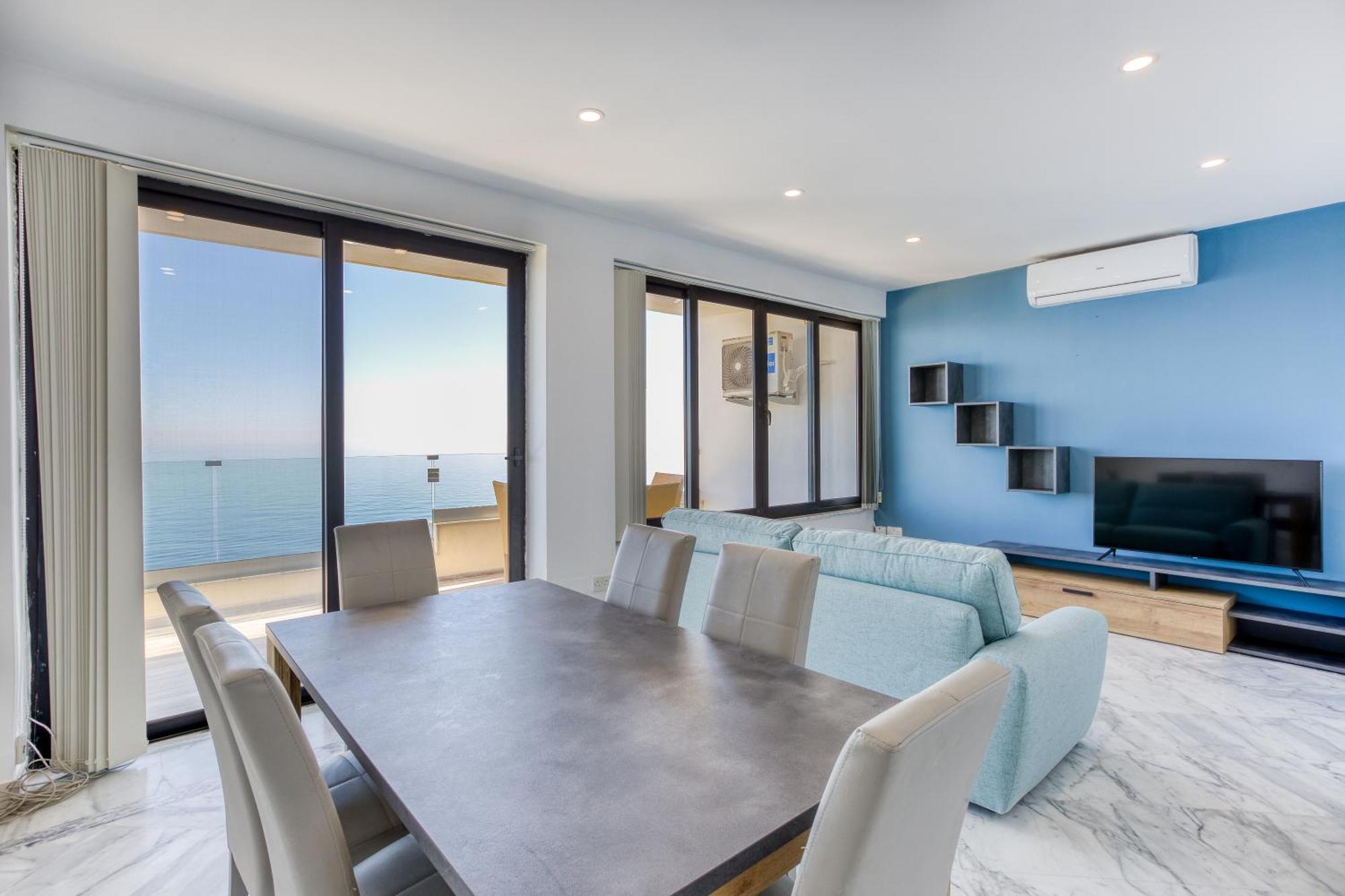 Seafront Sliema Apartment With Balcony & Sea Views By Jl Exterior photo