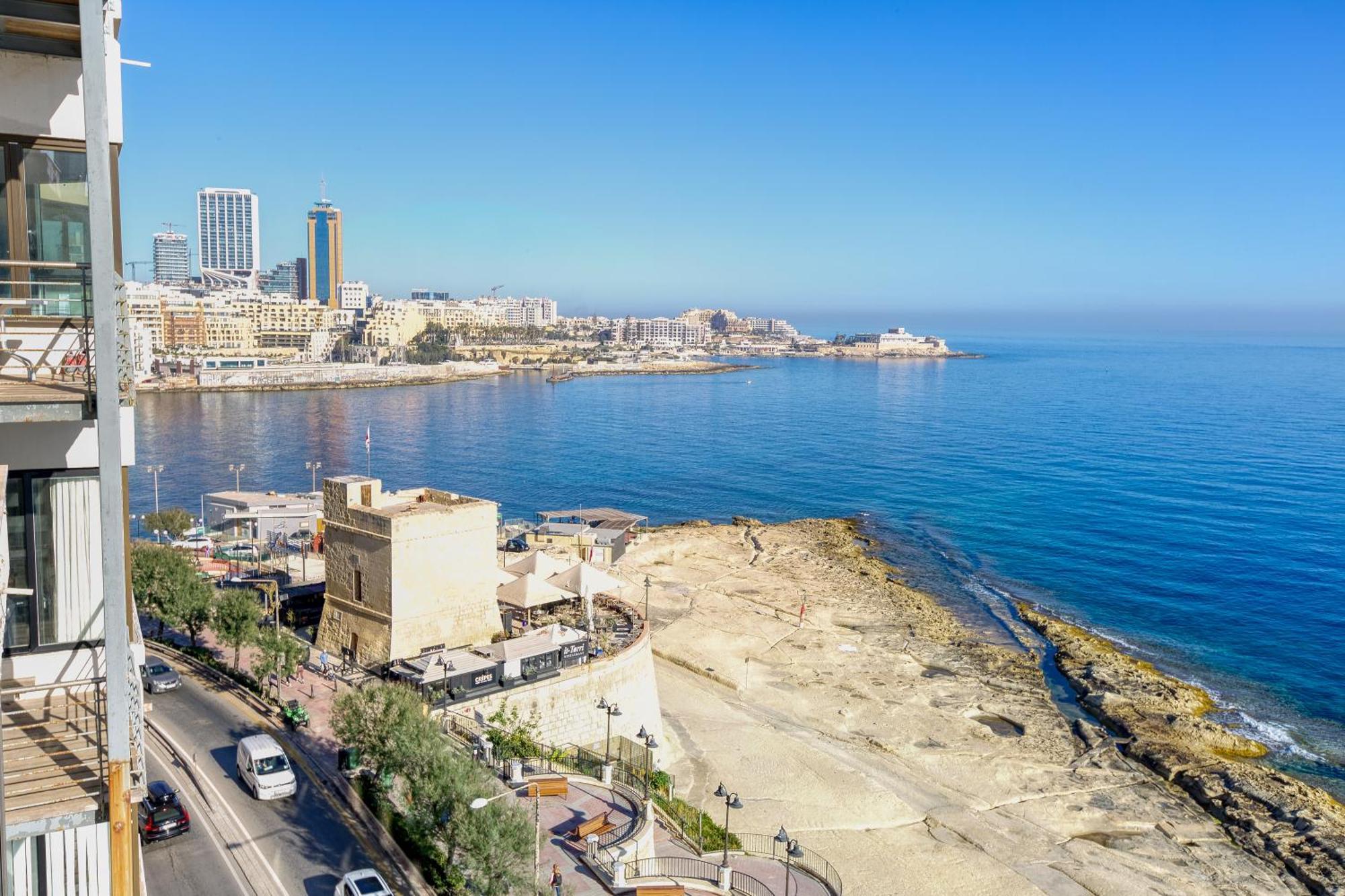 Seafront Sliema Apartment With Balcony & Sea Views By Jl Exterior photo