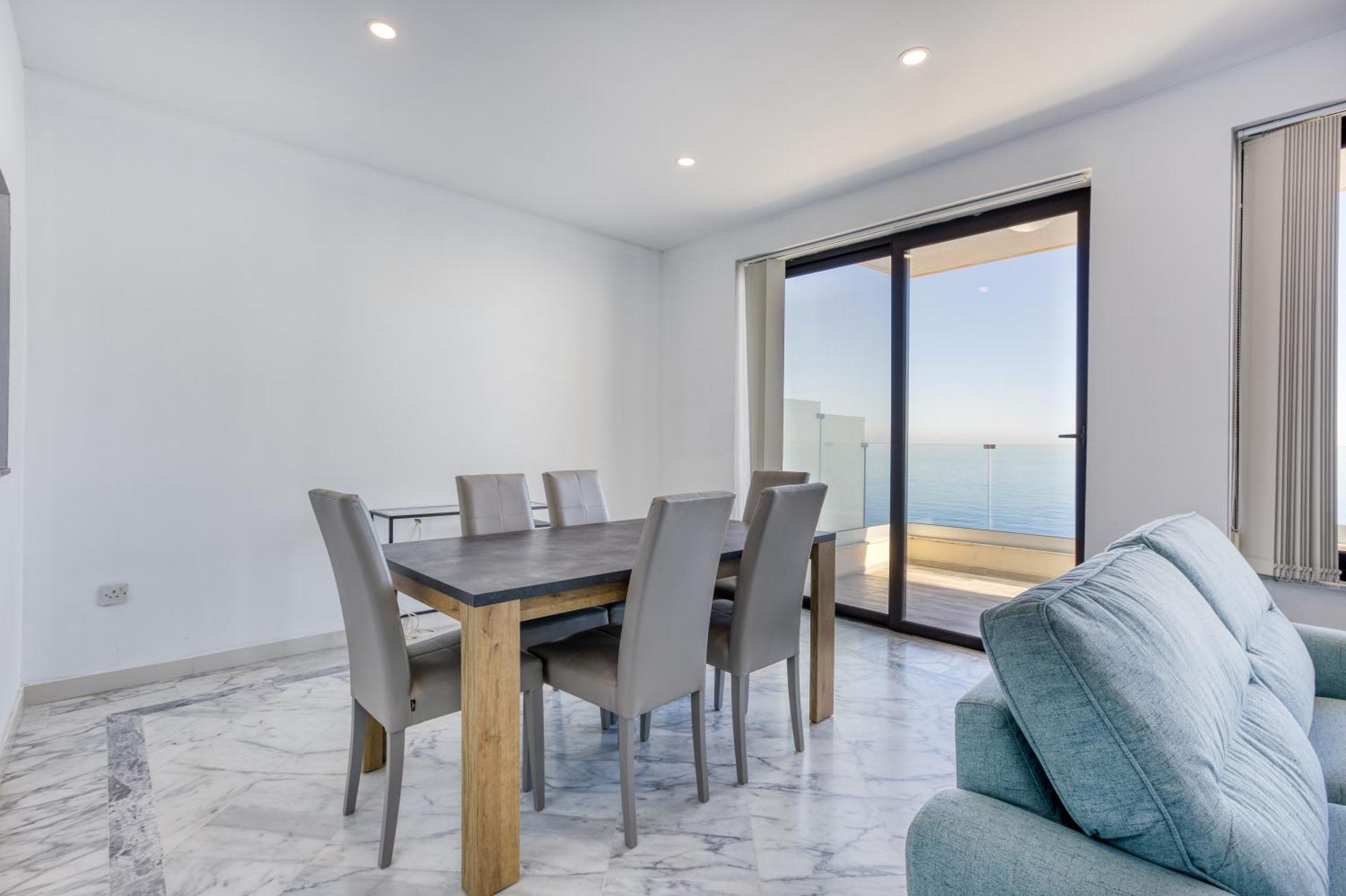 Seafront Sliema Apartment With Balcony & Sea Views By Jl Exterior photo